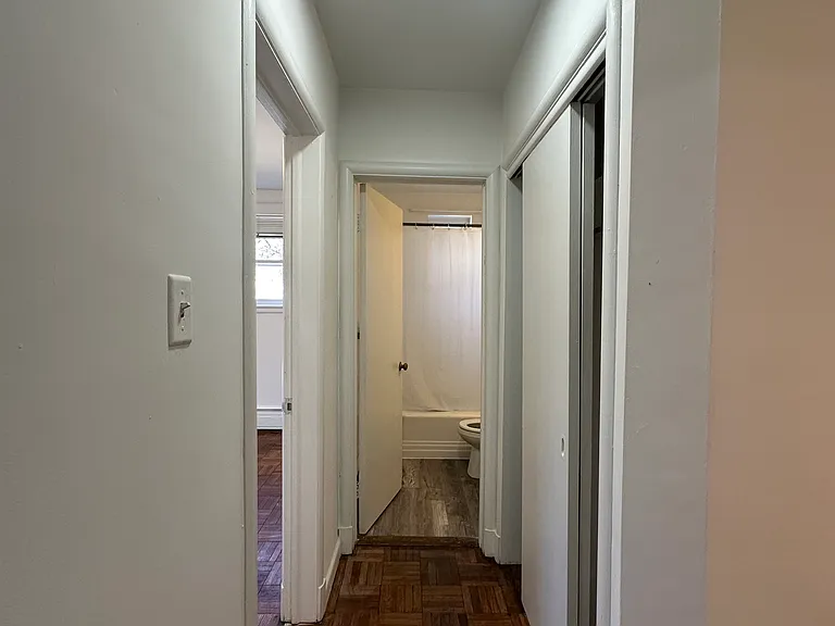 704 Chaney Dr #4 — Photo 14