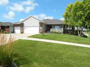 1707 N 30th St, Norfolk, NE 68701
