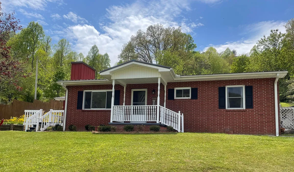 Building Photo - 3090 Pickens Hwy