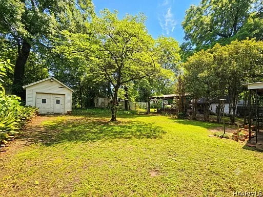 555 Morningview Dr — Photo 17