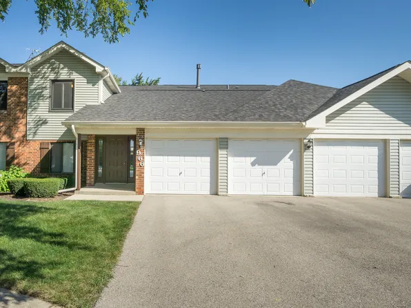 966 Cumberland Ct APT B2, Roselle, IL 60172