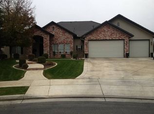 2808 Millsend Ct, Bakersfield, CA 93311