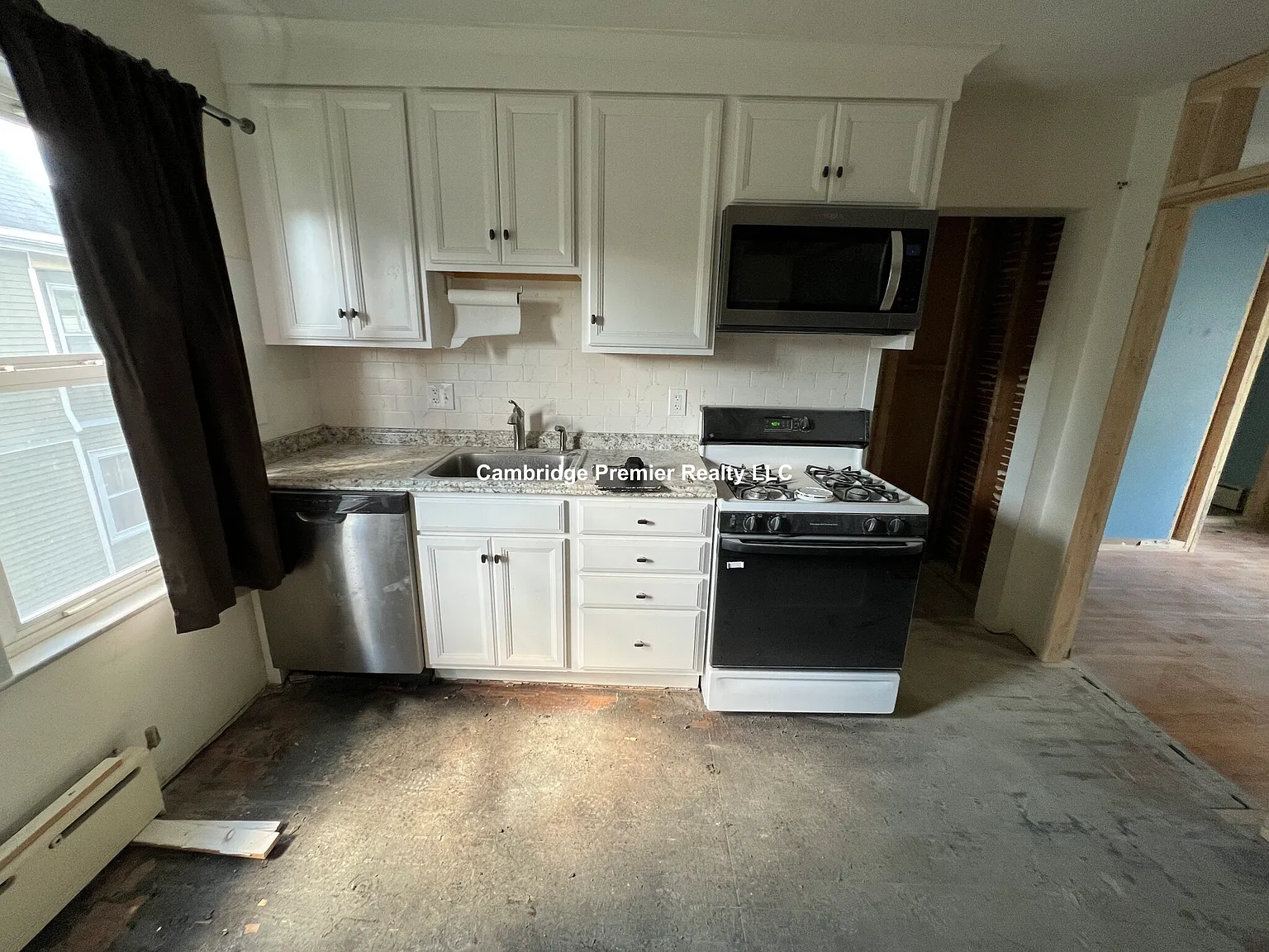 3 bed, 1200 sqft, $4,600 — Photo 1