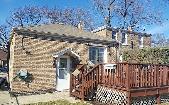 2nd image of 5205 S Neenah Ave