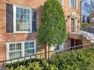 4821 Sangamore Rd #12, Bethesda, MD 20816