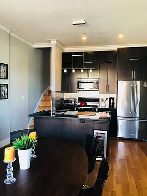 Rented by William J Farmer Inc | media 32