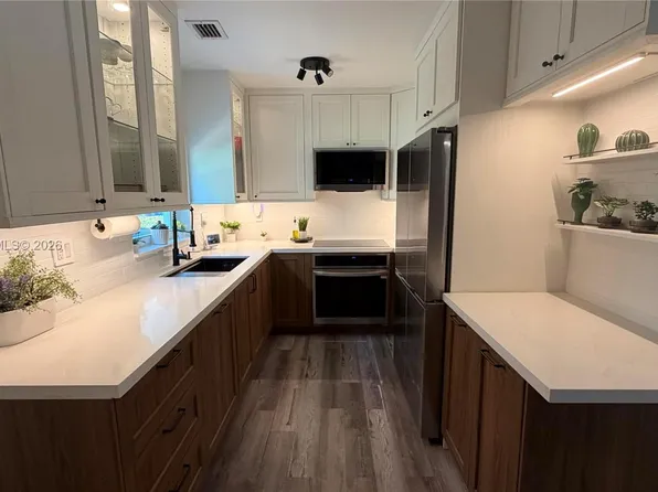 1407 NW 2nd St #F3, Fort Lauderdale, FL 33311