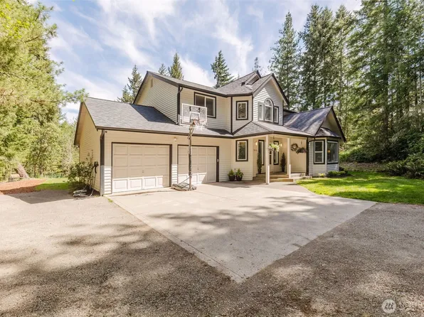 3414 NW Wild Ridge Lane, Bremerton, WA 98312