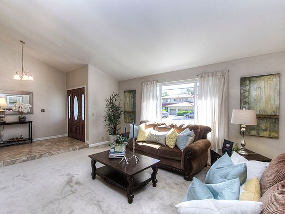 4th image of 2708 Norbert Ct