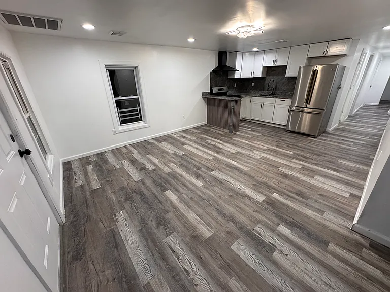 110 Main St #2 — Photo 19