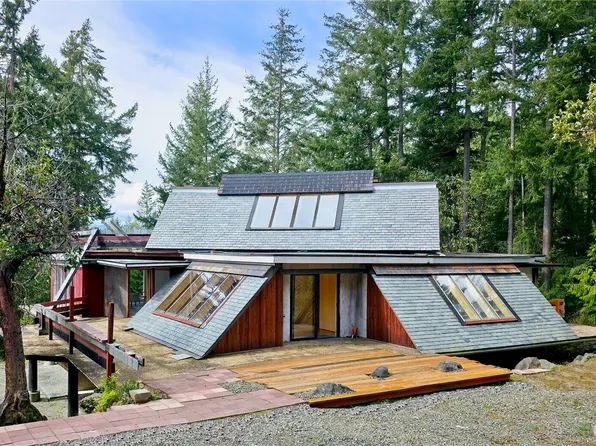 5612 Cape George Rd, Port Townsend, WA 98368