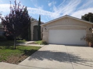 2152 Golden Ave, Clovis, CA 93611