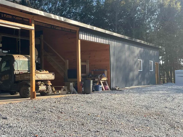 303 Jenkins Bridge Rd, Fountain Inn, SC 29644