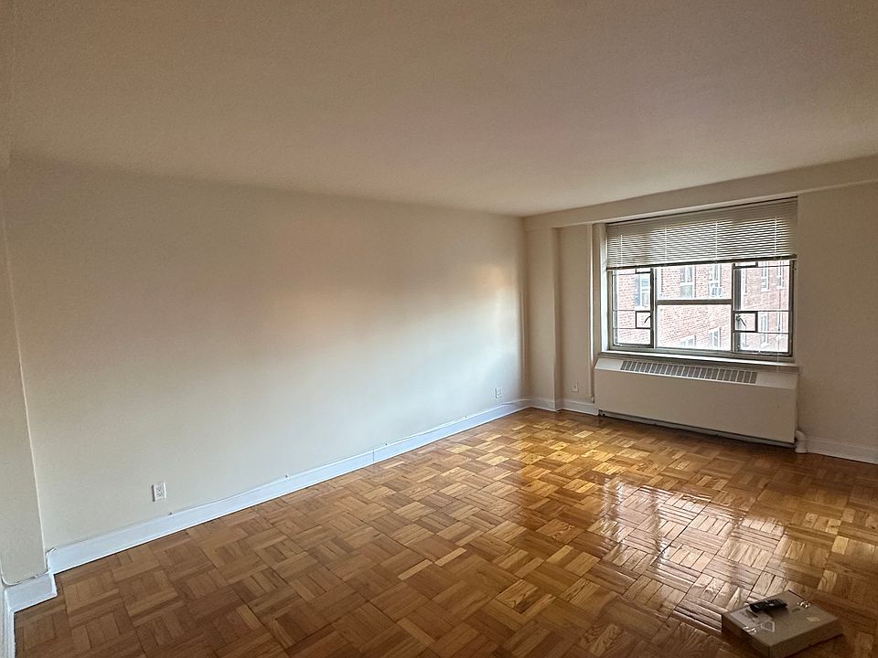 1st image of 61-33 186th St #4