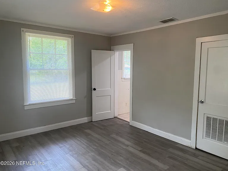 2854 Wickwire St — Photo 13