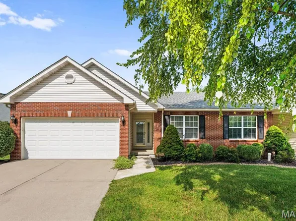 3305 Rand Ln, Swansea, IL 62226