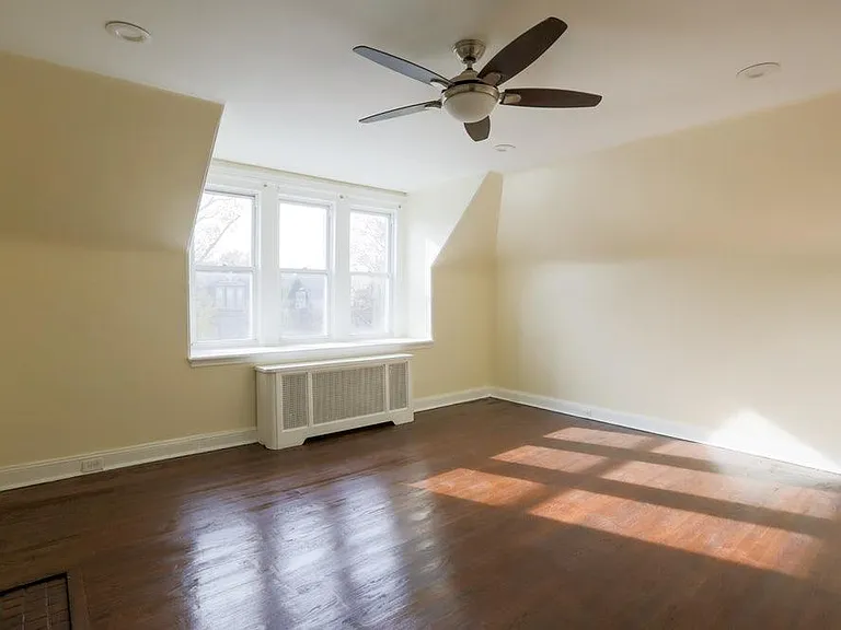 1011 S 49th St #3 — Photo 3
