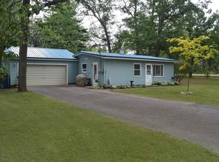 935 Juniper St, Traverse City, MI 49686