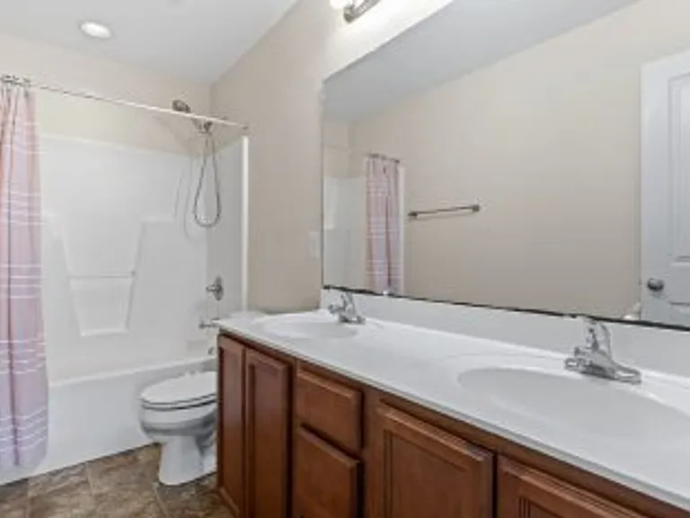302 Redemption Ct — Photo 10