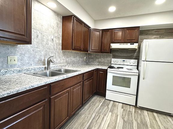 3rd image of 508 S 25th St #4