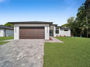 3602 58th St W, Lehigh Acres, FL 33971