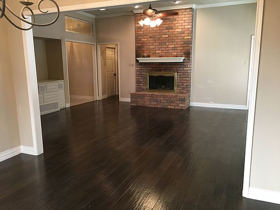 4th image of 2814 Live Oak Dr