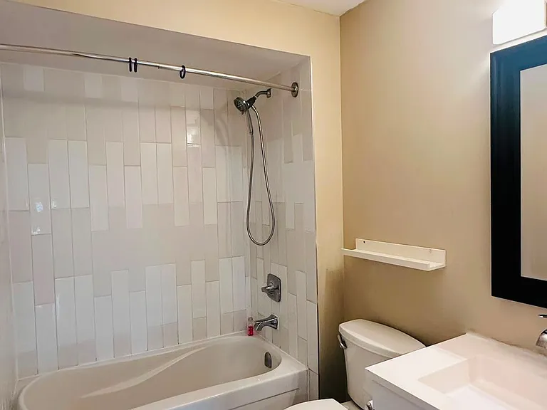 114 Bettina Pl — Photo 10