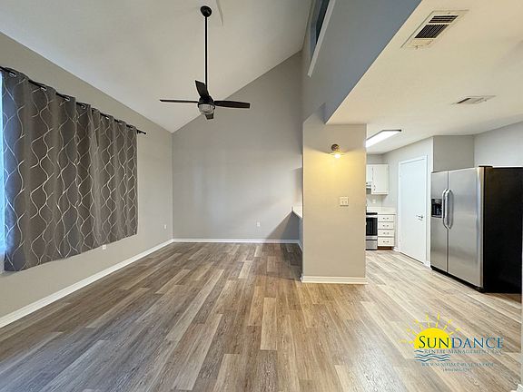 3rd image of 947 Ashley Ln Unit E