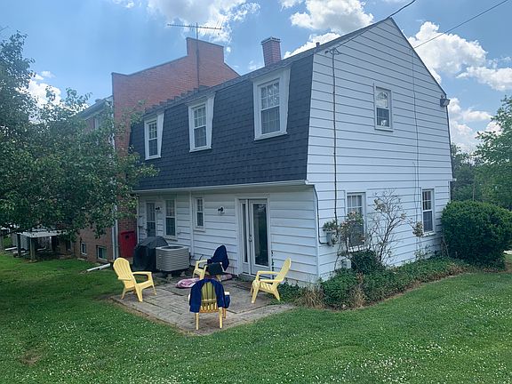 3rd image of 6112 Edmondson Ave #C