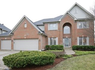 924 Sunrise Dr, South Elgin, IL 60177