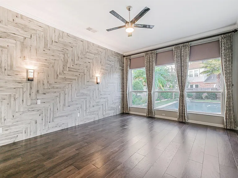 5506 Langhorne Ct — Photo 10