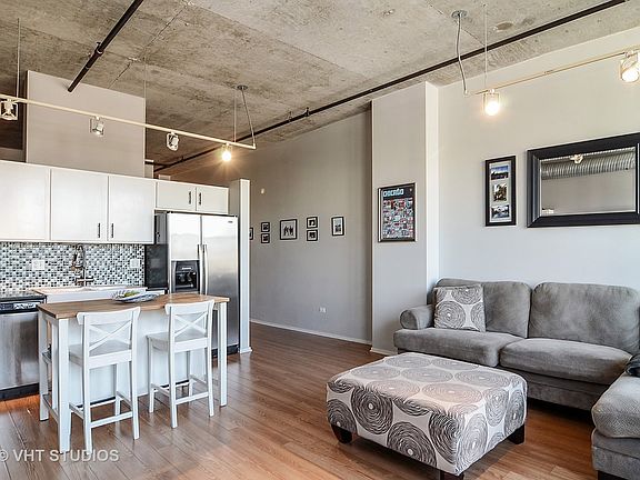 5th image of 849 N Franklin St Unit 606