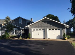 13843 W Lake Rd, Vermilion, OH 44089