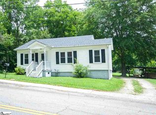 311 S Catherine St, Pickens, SC 29671