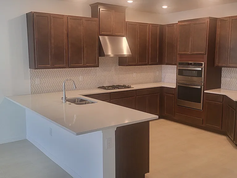 15076 Shady Palms Ln — Photo 14