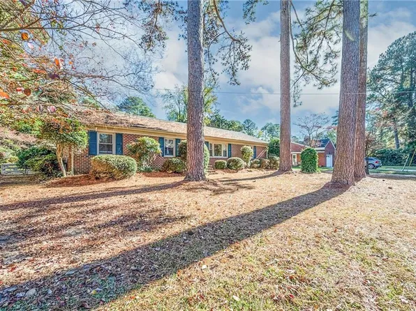 2313 Bidgood Dr, Portsmouth, VA 23703