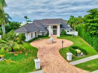 7155 Mandarin Dr, Boca Raton, FL 33433