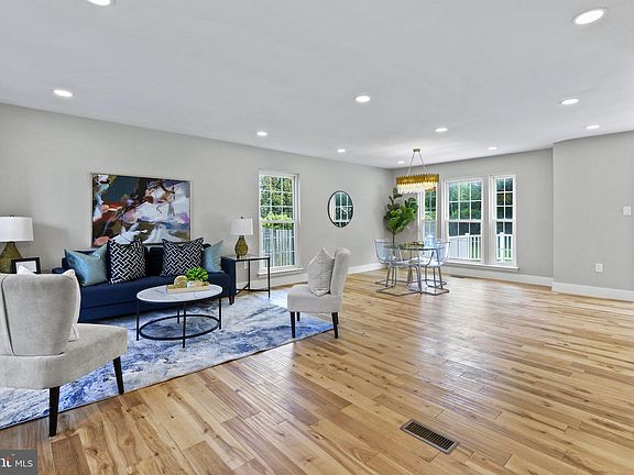 4th image of 4519 Waverly Crossing Ln