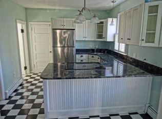 67 Hall Ave, Newport, RI 02840