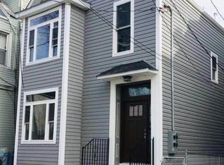 607 N 5th St #904, Harrison, NJ 07029