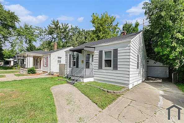 18565 Kenosha St — Photo 4