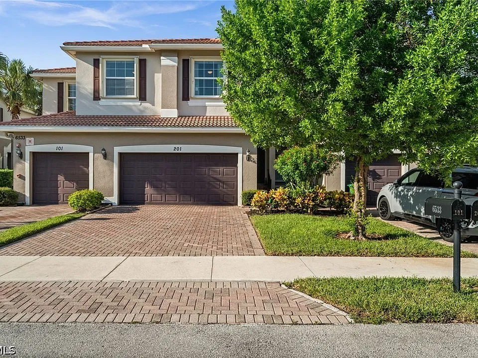 6533 Monterey Point #56201