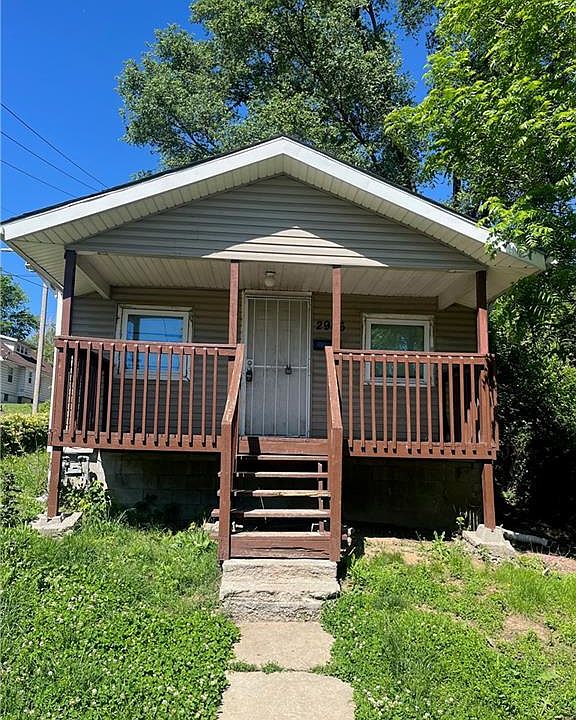 1st image of 2946 Brighton Ave