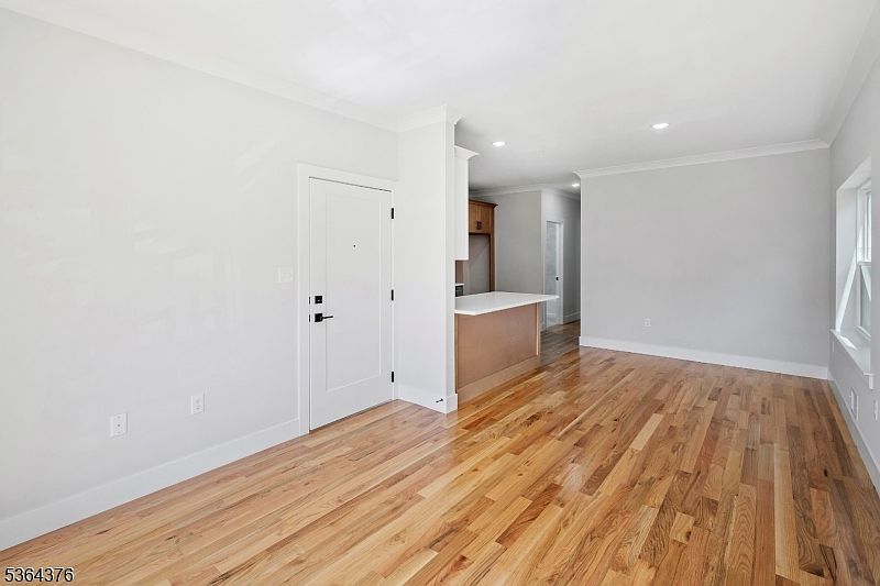Property in a prime location with modern interiors