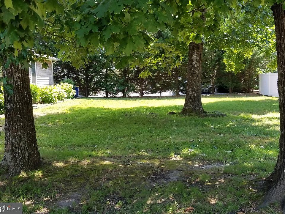 1st image of 503 Jones Ln