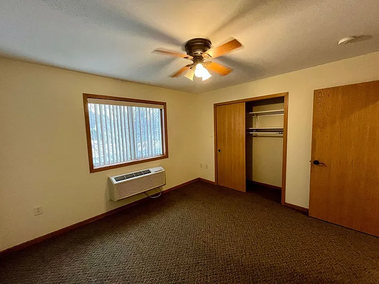 3104 Jelinek Ave — Photo 8