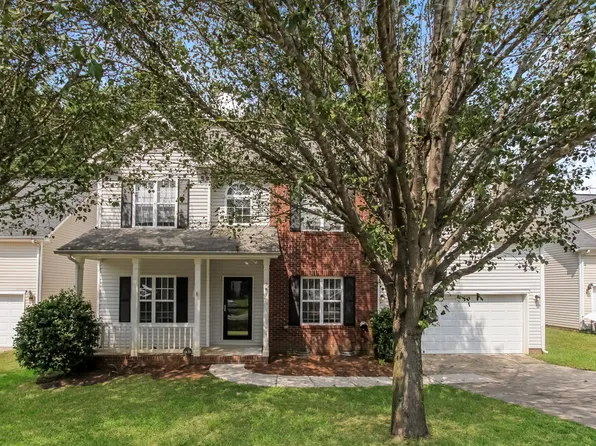 3431 Ann Franklin Ct, Charlotte, NC 28216