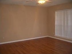 4th image of 425 Merigold Dr