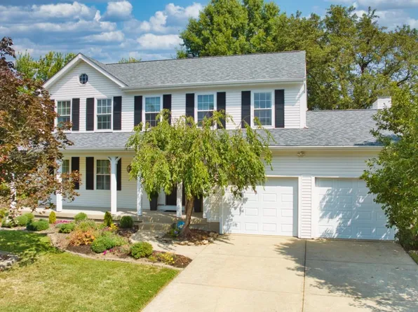 2017 Laurel Oak Dr, Amelia, OH 45102