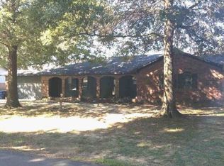 82 Circle Dr, Carlisle, AR 72024